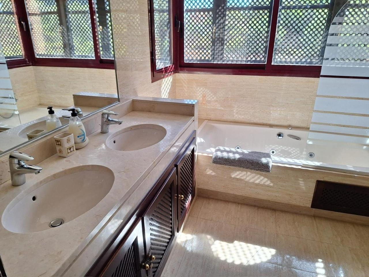 Appartamento El Soto De Marbella Free Golf-tennis-padel-gym 2 Bedroom Penthouse La Mairena