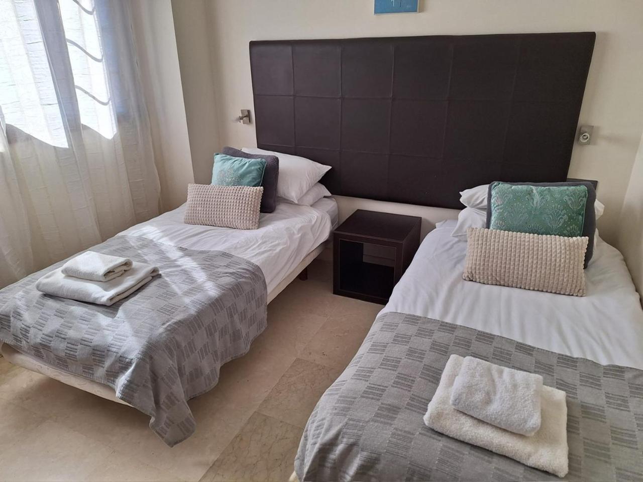 El Soto De Marbella Free Golf-tennis-padel-gym 2 Bedroom Penthouse Apartment La Mairena